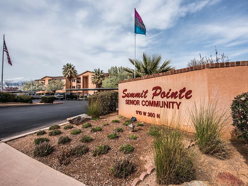 Summit Pointe